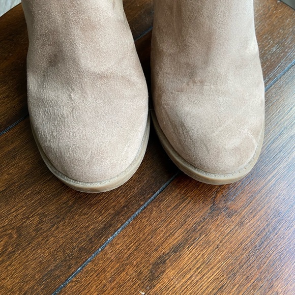 Francesca’s Cadence Tan and Brown Booties- Size 7 - Picture 11 of 11
